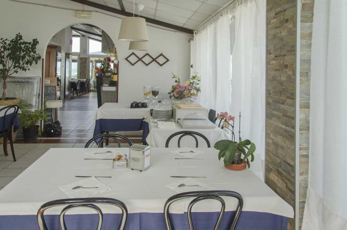 Affittacamere Villa Anna Marcelli Bagian luar foto
